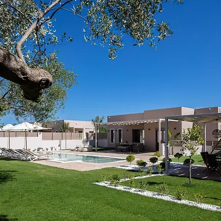Koin Sunrise, With Heated Pool & Whirlpool * Perama (Crete)
